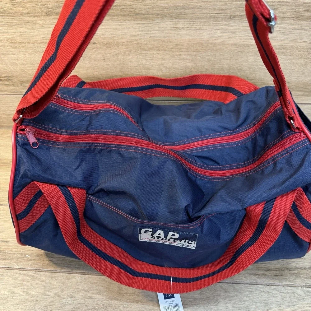 GAP Athletic Nylon Gym Duffle Bag Navy Blue Red Striped Retro 90s Style Travel